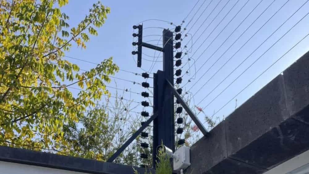 Electrical fence